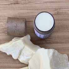 Load image into Gallery viewer, Organic Zero Waste Lip Balm Gift Set